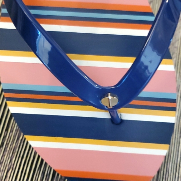🌸KATE SPADE MULTI COLOR FLIP FLOPS - Picture 2 of 13